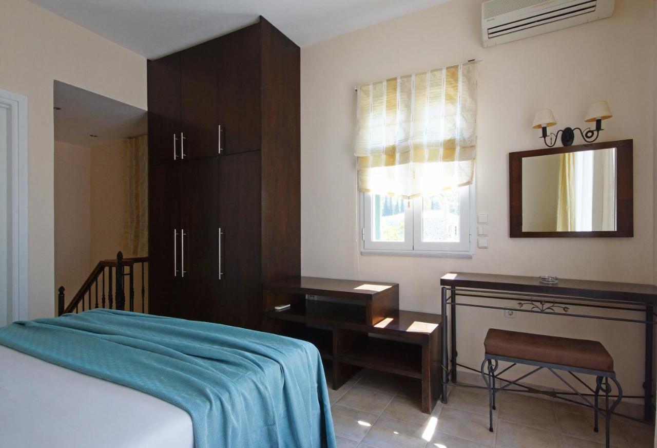 Aegean Villas Poros Town Eksteriør bilde