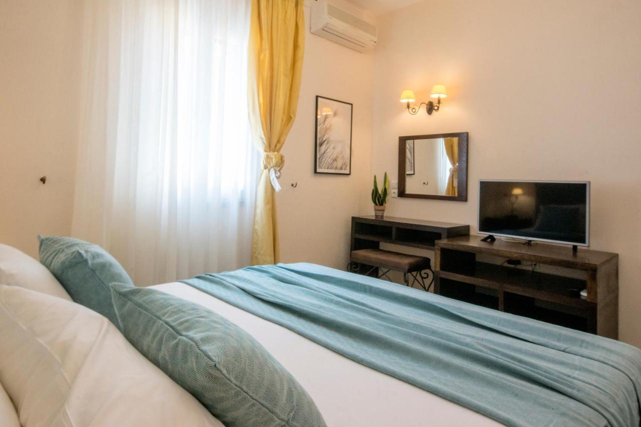 Aegean Villas Poros Town Eksteriør bilde