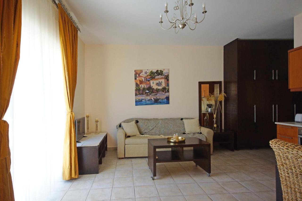 Aegean Villas Poros Town Eksteriør bilde